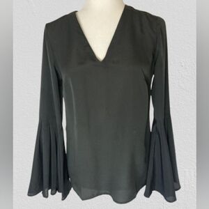 dRA Los Angeles Elegant Charcoal V-Neck Bell Sleeve Blouse, Size S
